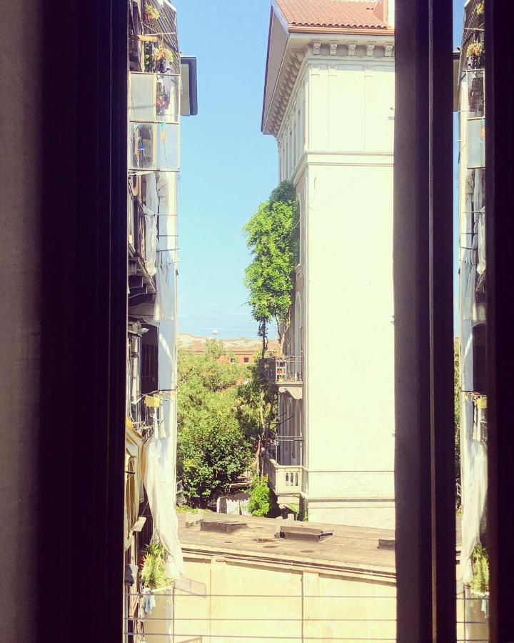 Apartamento Le Affinita Selettive Turín Exterior foto