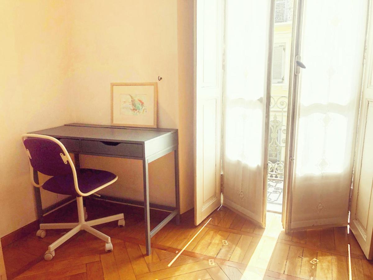 Apartamento Le Affinita Selettive Turín Exterior foto
