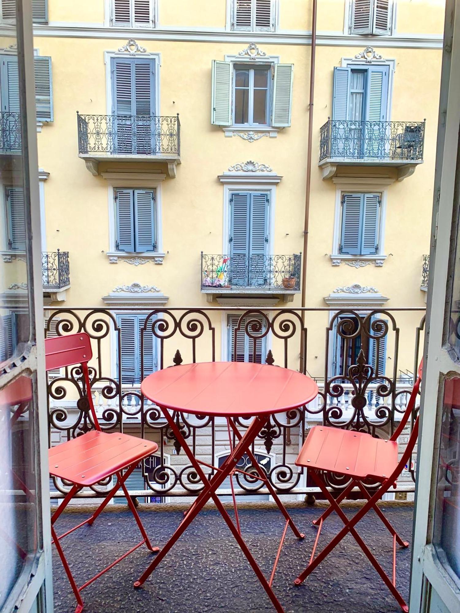 Apartamento Le Affinita Selettive Turín Exterior foto